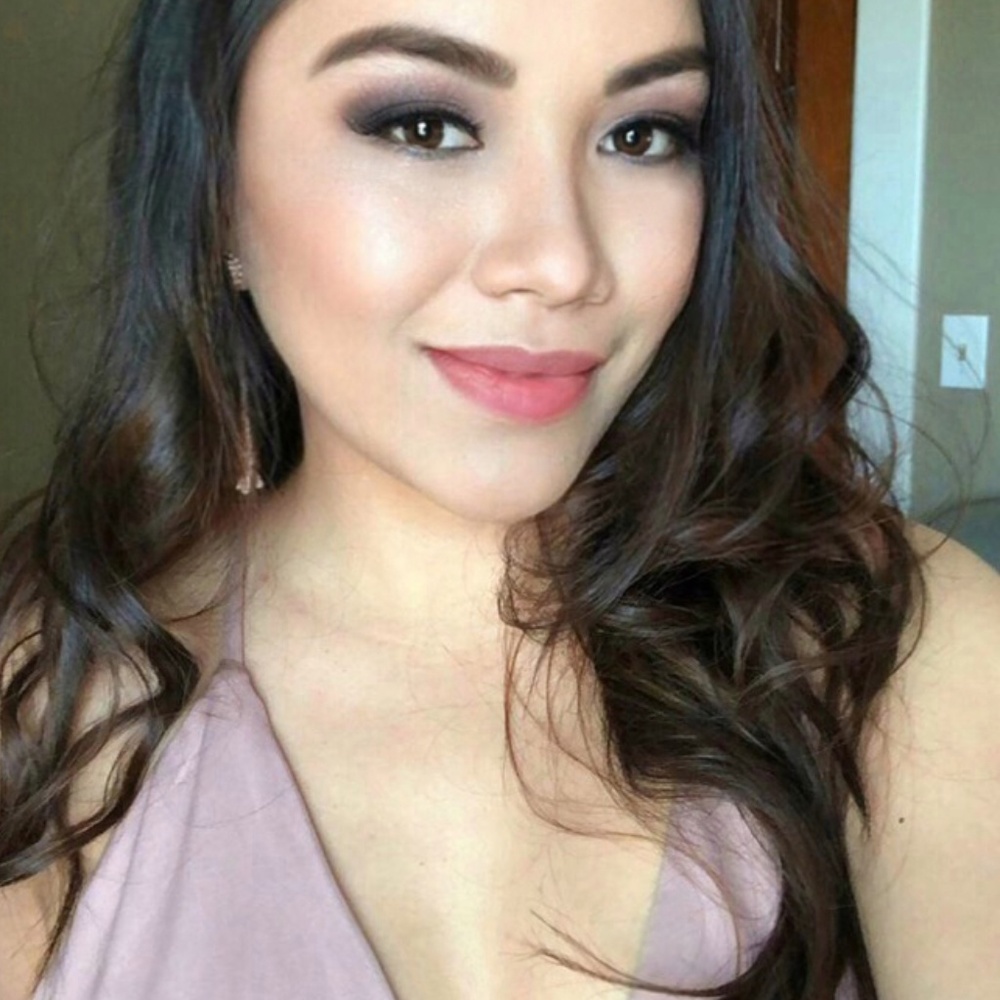 Meet your Posher, Katrina